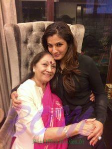 Raveena Tandon with her mother on Mothers Day 2017