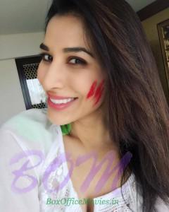 SOPHIE CHOUDRY Holi 2016