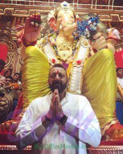 Sanjay Dutt at Lalbaugcha Raja on Ganesh Chaturthi 2017