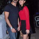 Shahid Kapoor and Meera Rajput looks adorable in this Christmas party