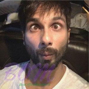 Shahid Kapoor weird pout style on 12Jun2016