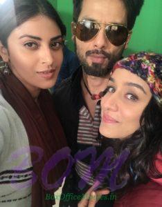 Shahid Kapoor with Shraddha Kapoor and Anushka Ranjan for Batti Gul Meter Chalu