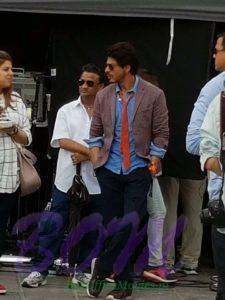 Shahrukh Khan looking smashing hot on the sets of The Ring