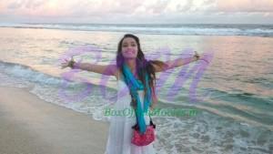 Shraddha Kapoor enjoying on the beach