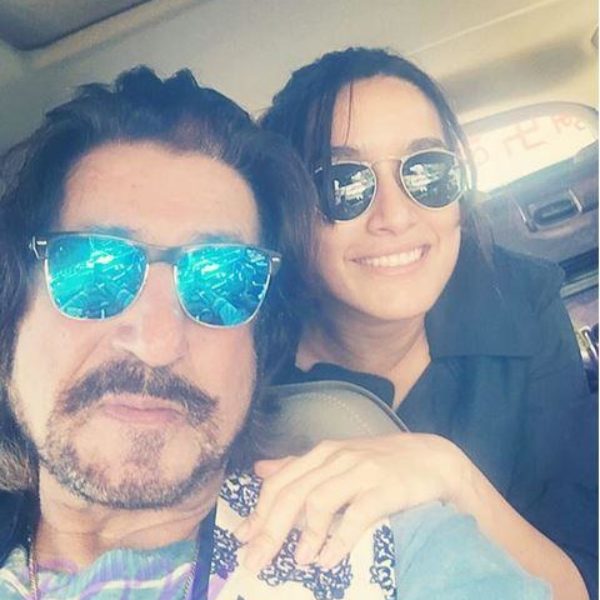 Shraddha Kapoor with daddy Shakti Kapoor for Eshanka Wahi wedding