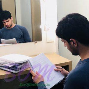 Sidharth Malhotra busy reading scripts of movies in hand