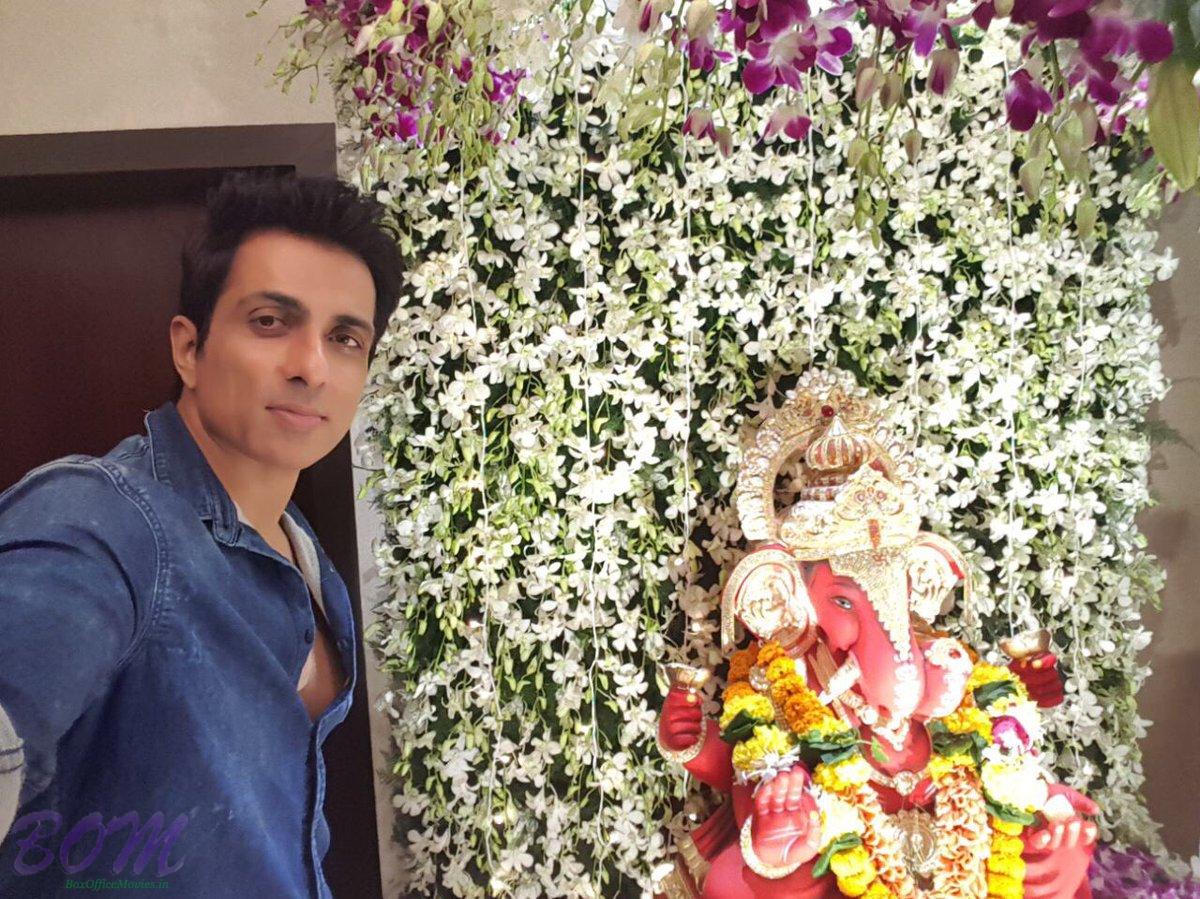 Sonu Sood on Ganesh Chaturthi 2017