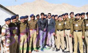 Sonu Sood with Indian Army on Ladakh when shooting for Paltan