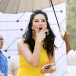 Sunny Leone WTF moment