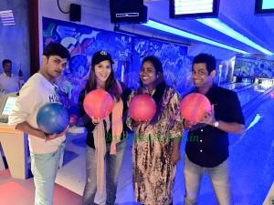 Sunny Leone enjoying in Seasons Mall Pune