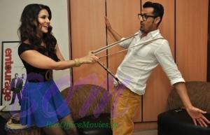 Sunny Leone quirky pic with Devansh Patel