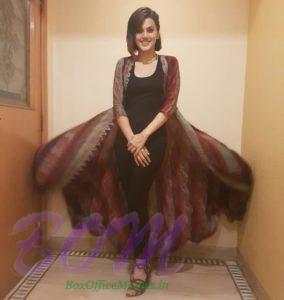Taapsee Pannu looks gorgeous in this simple outfit