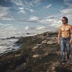 Pics of Tiger Shroff flaunting his chiselled body