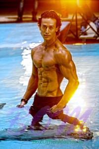 Tiger Shroff chiseled body