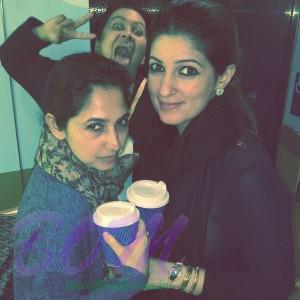 Twinkle Khanna coffee time with sis Rinkie Khanna