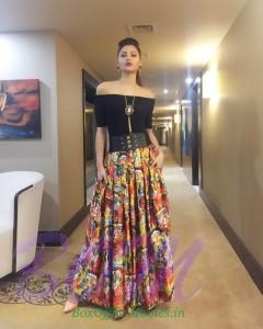 URVASHI RAUTELA walk to enter into 2016