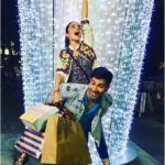 Varun Badrinath Dhawan shopping with his Dulhania Alia Bhatt