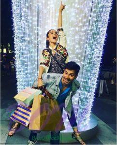 Varun Badrinath Dhawan shopping with his Dulhania Alia Bhatt