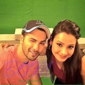 Varun Dhawan blink with Madhurita