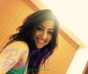 Yami Gautam latest selfie on 29 May 2015