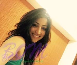 Yami Gautam latest selfie on 29 May 2015